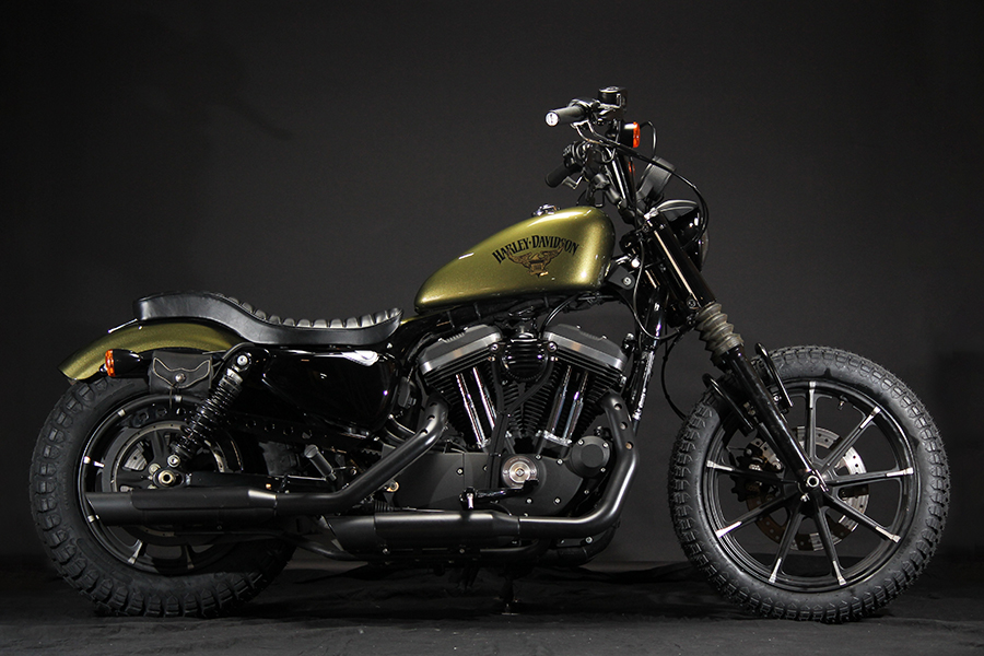 見た目の薄さと実用性ある厚みを徹底的に追求！スポーツスター・コブラ 